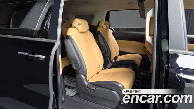 Kia Carnival (IV) Diesel 9-Seater Prestige 2021 — фото 11