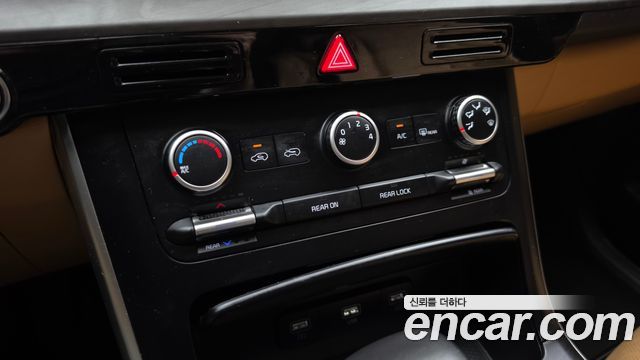 Kia Carnival (IV) Diesel 9-Seater Prestige 2021 — фото 18
