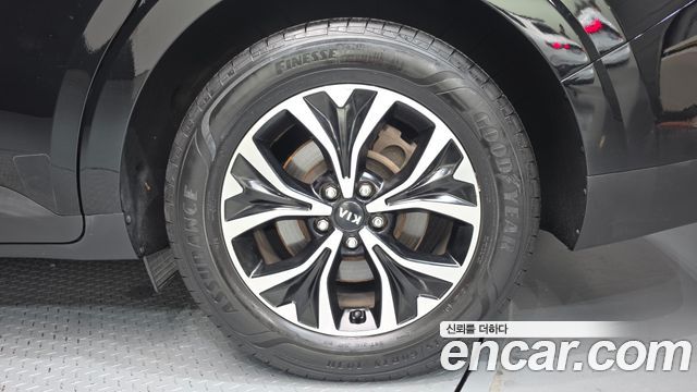 Kia Carnival (IV) Diesel 9-Seater Prestige 2021 — фото 21