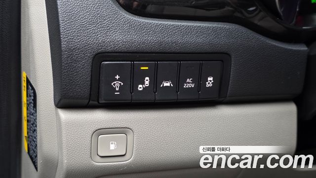 Kia Carnival 9-Seater Noblesse Special 2019 — фото 14