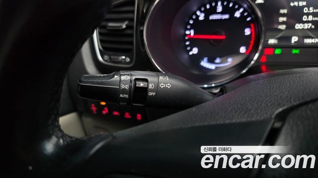 Kia Carnival 9-Seater Noblesse Special 2019 — фото 15