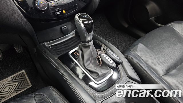 Nissan X-Trail 2.5 4WD 2018 — фото 9