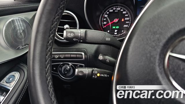 Mercedes-Benz GLC-Class (X253) GLC300 4MATIC AMG Line Coupe 2019 — фото 18