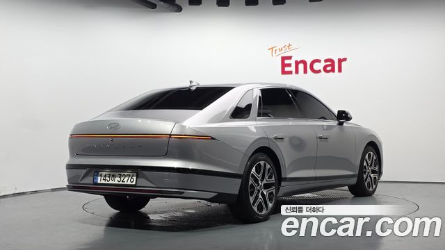 Hyundai Grandeur (GN7) 3,5 Gasoline 4WD Premium 2023 — фото 2