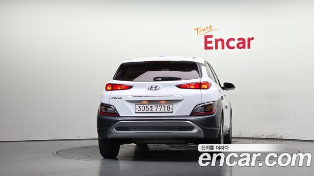 Hyundai Kona Gasoline 2.0 2WD Modern Choice 2023 — фото 4