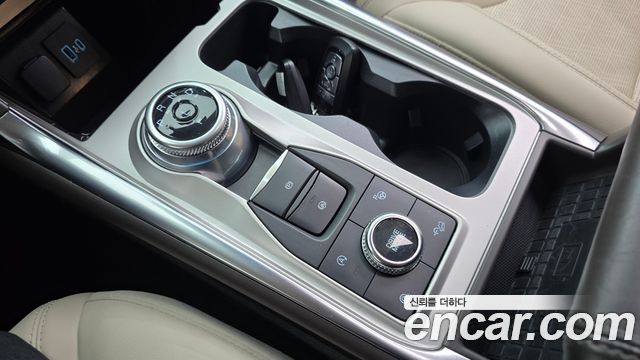 Ford Explorer (VI) 3.0 Platinum 4WD 2022 — фото 9