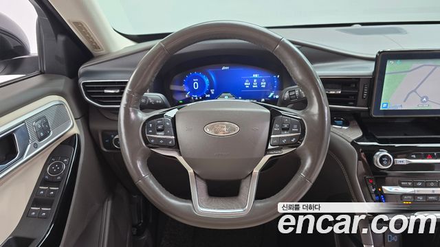 Ford Explorer (VI) 3.0 Platinum 4WD 2022 — фото 13