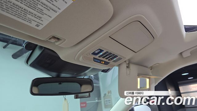 Ford Explorer (VI) 3.0 Platinum 4WD 2022 — фото 17