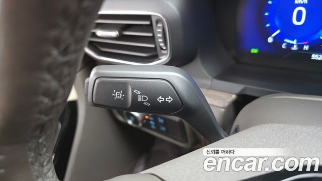 Ford Explorer (VI) 3.0 Platinum 4WD 2022 — фото 29