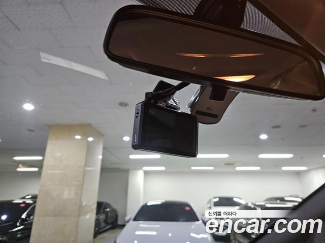 Hyundai Grand Starex Van 5-Seater Modern 2020 — фото 18