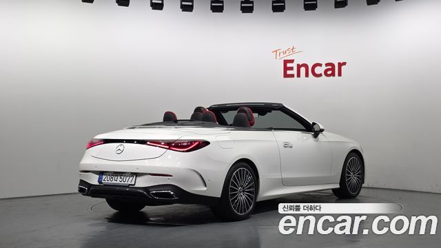 Mercedes-Benz CLE-Class (C236) CLE200 Cabriolet 2024 — фото 2