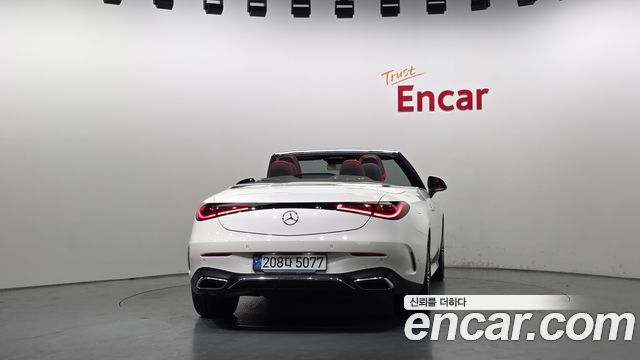 Mercedes-Benz CLE-Class (C236) CLE200 Cabriolet 2024 — фото 4