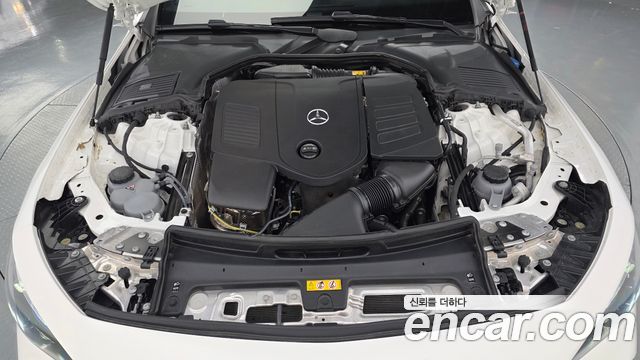 Mercedes-Benz CLE-Class (C236) CLE200 Cabriolet 2024 — фото 6