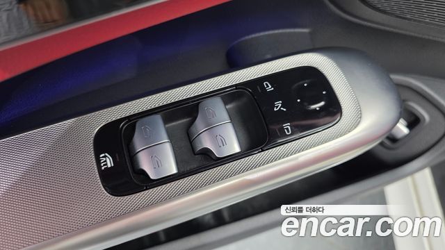 Mercedes-Benz CLE-Class (C236) CLE200 Cabriolet 2024 — фото 30