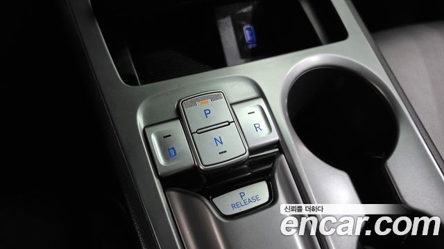 Hyundai Kona Electric Premium 2020 — фото 9