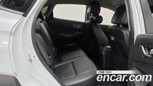 Hyundai Kona Electric Premium 2020 — фото 11