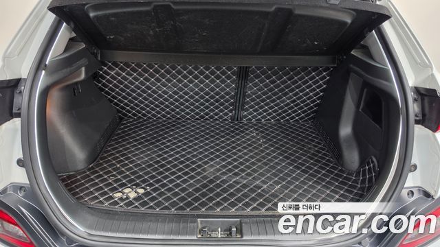 Hyundai Kona Electric Premium 2020 — фото 18