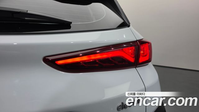 Hyundai Kona Electric Premium 2020 — фото 23