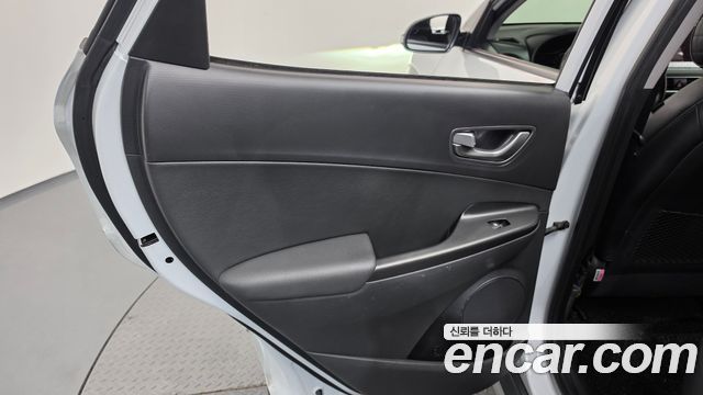 Hyundai Kona Electric Premium 2020 — фото 25