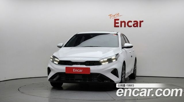Kia K3 (II) 1.6 Prestige 2023 — фото 3