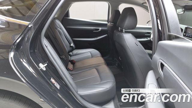 Hyundai Sonata (DN8) 2.0 LPG(rental car) Style 2022 — фото 12