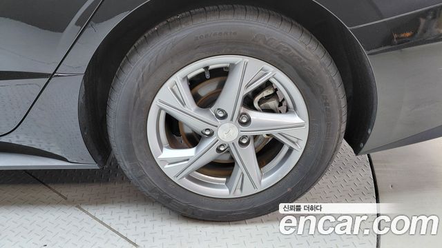 Hyundai Sonata (DN8) 2.0 LPG(rental car) Style 2022 — фото 21