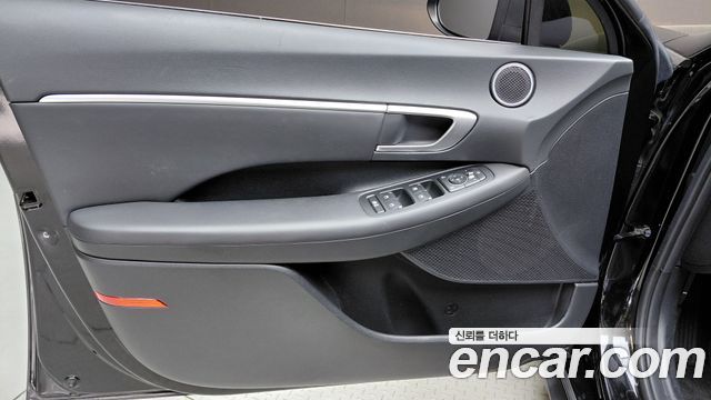 Hyundai Sonata (DN8) 2.0 LPG(rental car) Style 2022 — фото 24