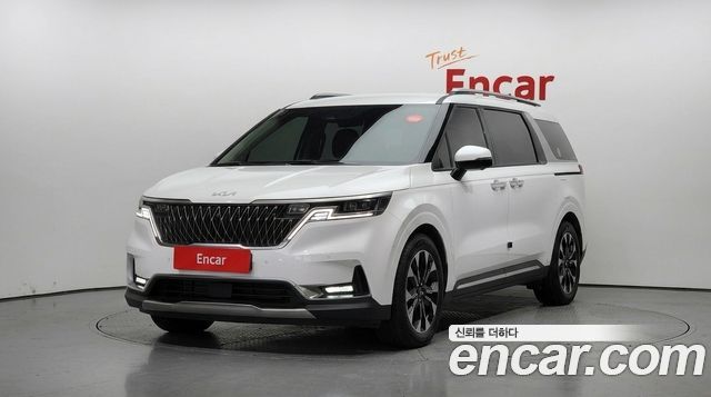 Kia Carnival (IV) Gasoline 9-Seater Signature 2023 — фото 1