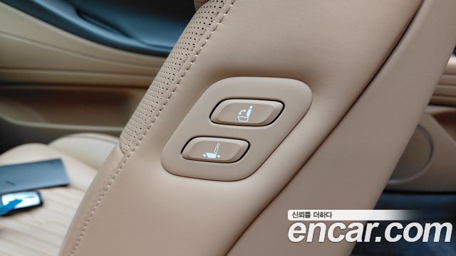 Genesis G80 (RG3) Gasoline 2.5 Turbo AWD 2023 — фото 19