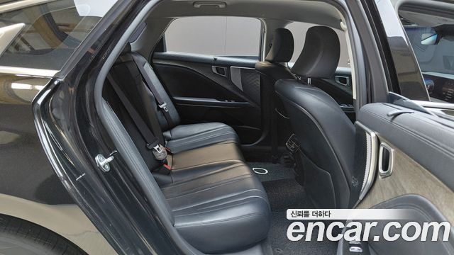 Kia K8 2.5 Gasoline 2WD Noblesse 2022 — фото 12
