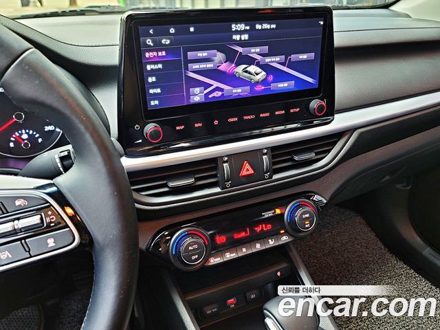 Kia K3 (II) 1.6 Prestige 2022 — фото 6