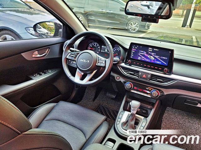 Kia K3 (II) 1.6 Prestige 2022 — фото 15