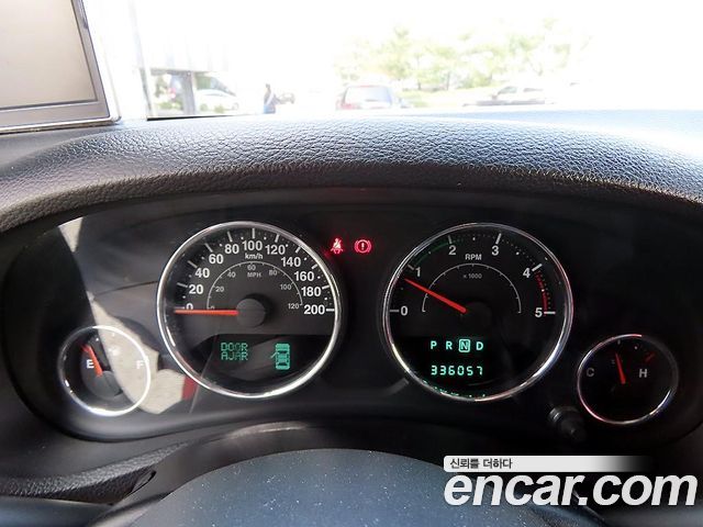Jeep Wrangler (JK) 2.8 Diesel Rubicon 4Door 2012 — фото 8