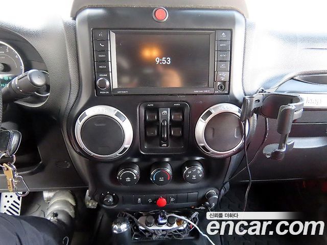 Jeep Wrangler (JK) 2.8 Diesel Rubicon 4Door 2012 — фото 16