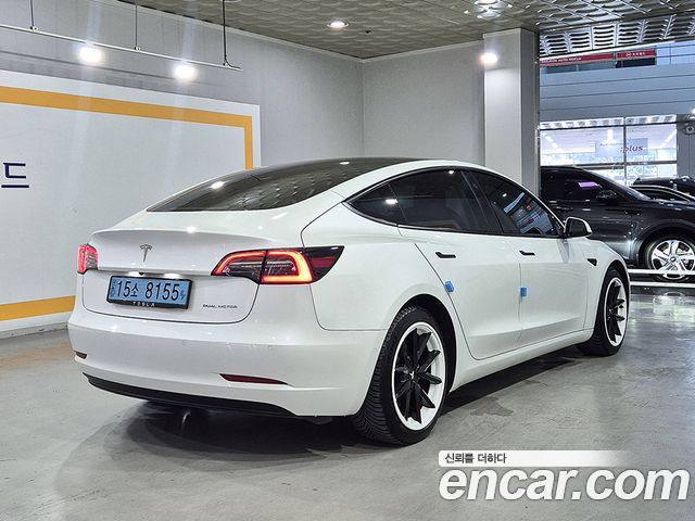 Tesla Model 3 Long Range AWD 2022 — фото 2
