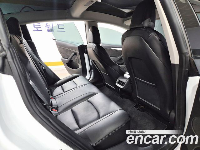 Tesla Model 3 Long Range AWD 2022 — фото 10