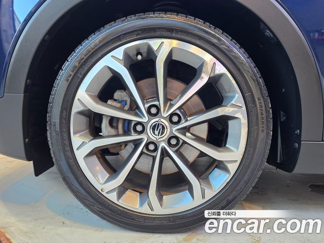 KG Mobility (SsangYong) Tivoli LX 4WD 2017 — фото 5