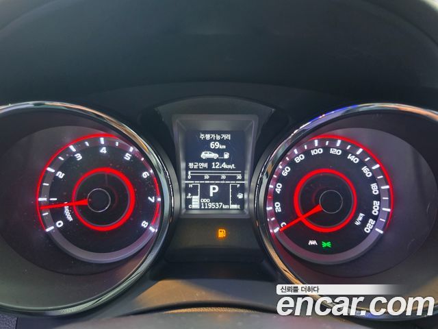 KG Mobility (SsangYong) Tivoli LX 4WD 2017 — фото 8