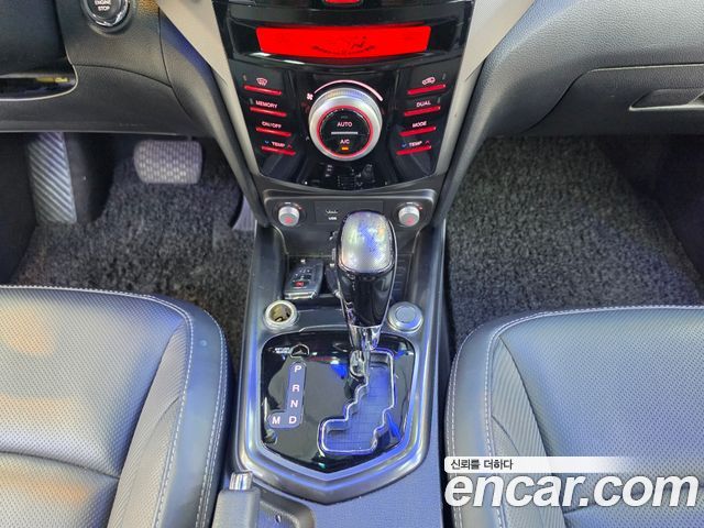 KG Mobility (SsangYong) Tivoli LX 4WD 2017 — фото 10