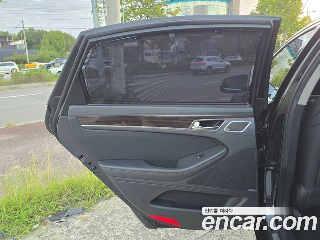 Genesis G80 3.8 GDI Premium Luxury 2019 — фото 10