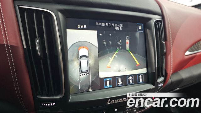 Maserati Levante 3.0 AWD GranLusso 2018 — фото 14