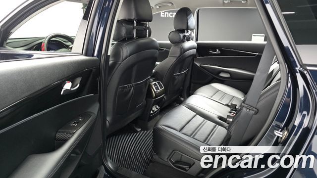 Kia Sorento Gasoline 2.0 Turbo 2WD Prestige 2020 — фото 11