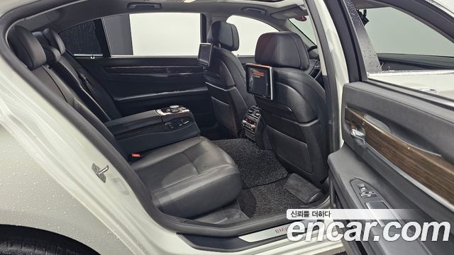 BMW 7 Series (F01) 730Ld 2014 — фото 15