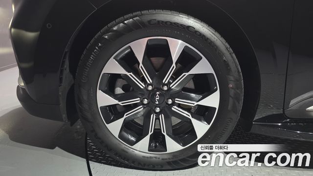 Kia Carnival (IV) Gasoline 9-Seater Signature 2023 — фото 5
