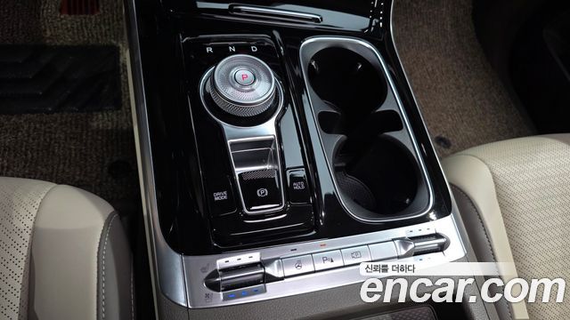 Kia Carnival (IV) Gasoline 9-Seater Signature 2023 — фото 9