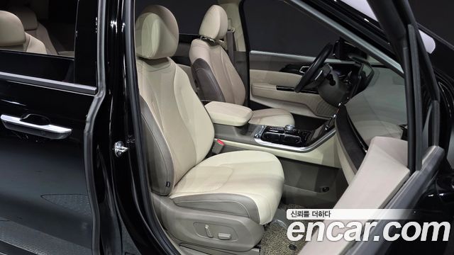 Kia Carnival (IV) Gasoline 9-Seater Signature 2023 — фото 11
