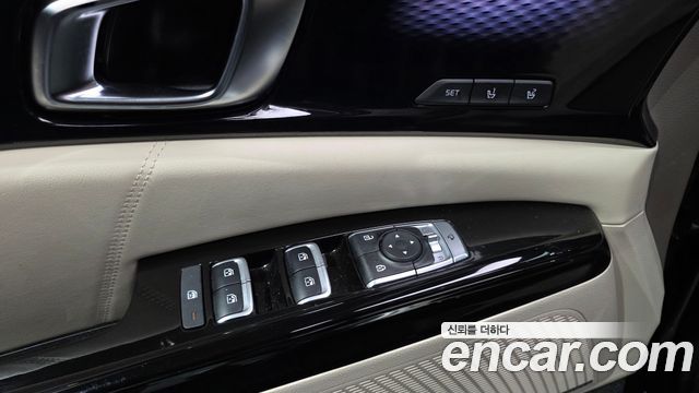 Kia Carnival (IV) Gasoline 9-Seater Signature 2023 — фото 17