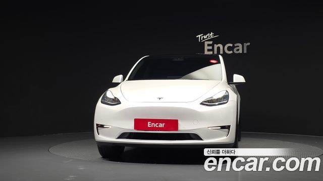 Tesla Model Y Standard Range RWD 2021 — фото 3