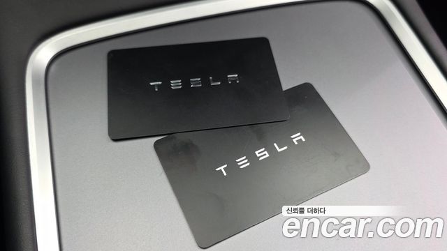Tesla Model Y Standard Range RWD 2021 — фото 18