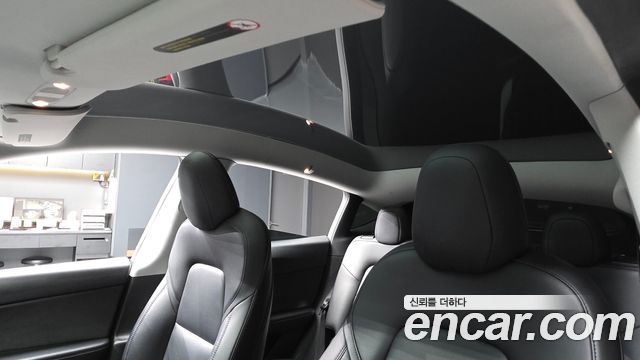 Tesla Model Y Standard Range RWD 2021 — фото 19